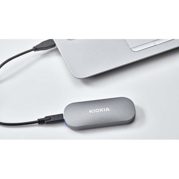 KIOXIA Portable SSD